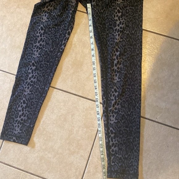 90 Degree by Reflex leggings Size M - Picture 6 of 9